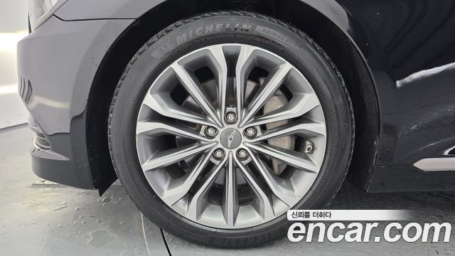 Hyundai Genesis 2015 — photo 5