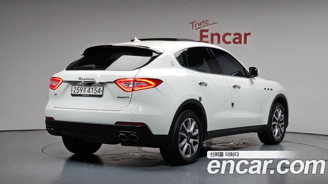 Maserati Levante 2020 — photo 2