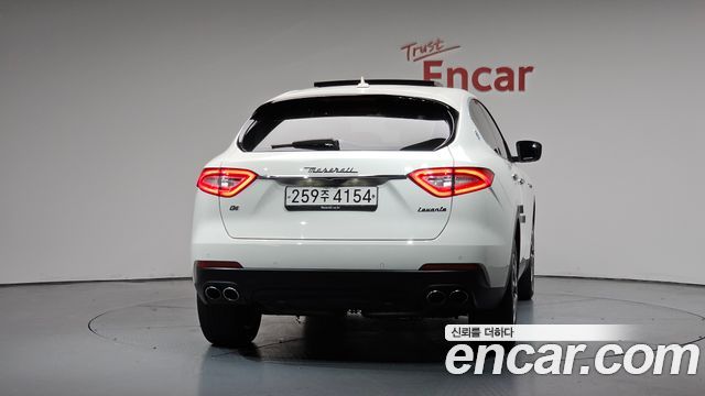 Maserati Levante 2020 — photo 4