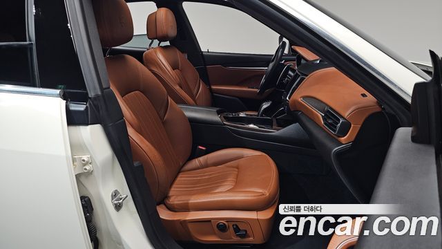 Maserati Levante 2020 — photo 16