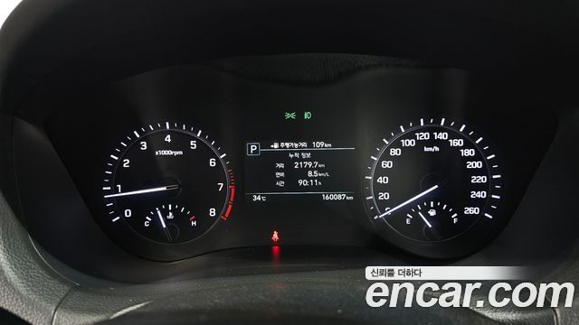 Genesis G80 2017 — photo 8