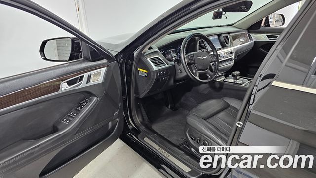 Genesis G80 2017 — photo 10