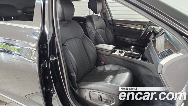 Genesis G80 2017 — photo 11