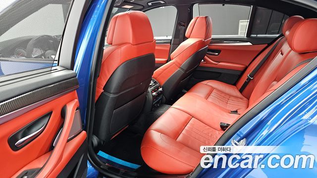 BMW M5 2016 — photo 11