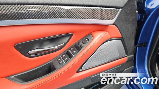 BMW M5 2016 — photo 15