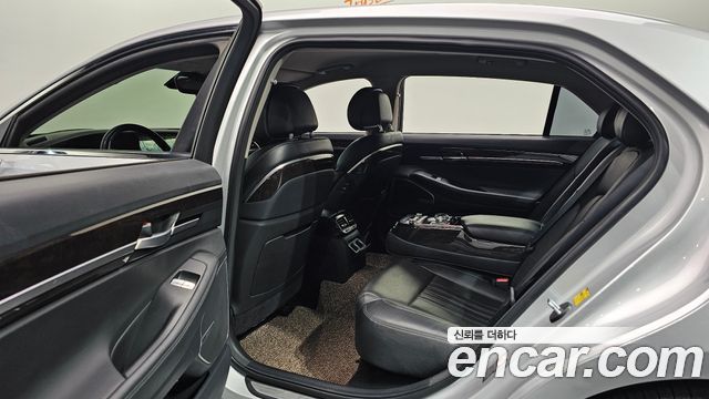 Genesis EQ900 2016 — photo 11