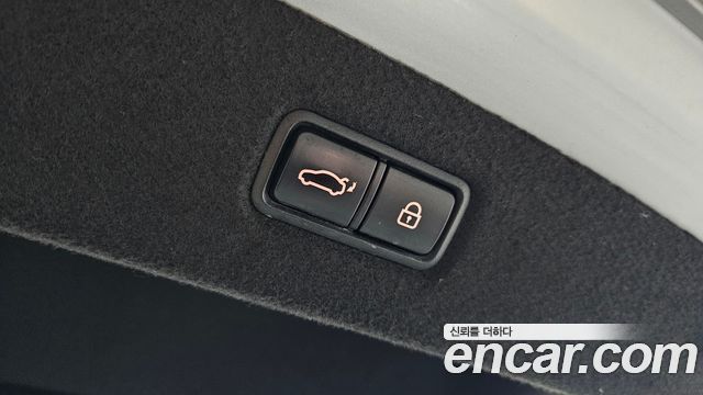 Genesis EQ900 2016 — photo 16