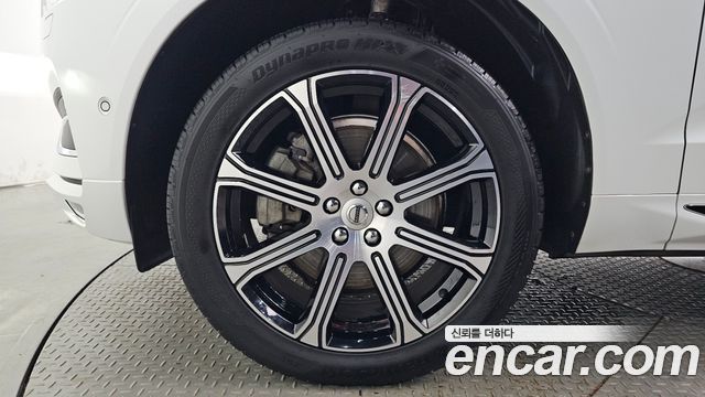 Volvo XC60 2020 — photo 5