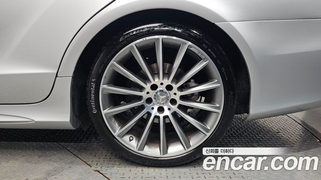 Mercedes-Benz CLS-Class 2015 — photo 5
