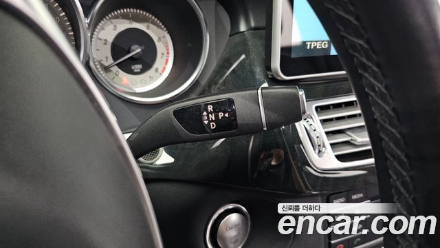 Mercedes-Benz CLS-Class 2015 — photo 9