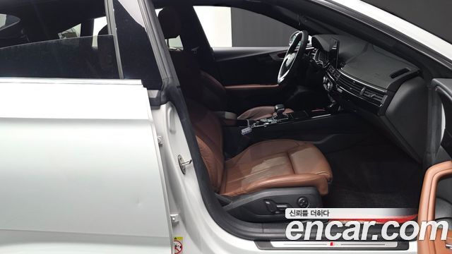 Audi A5 2021 — photo 10