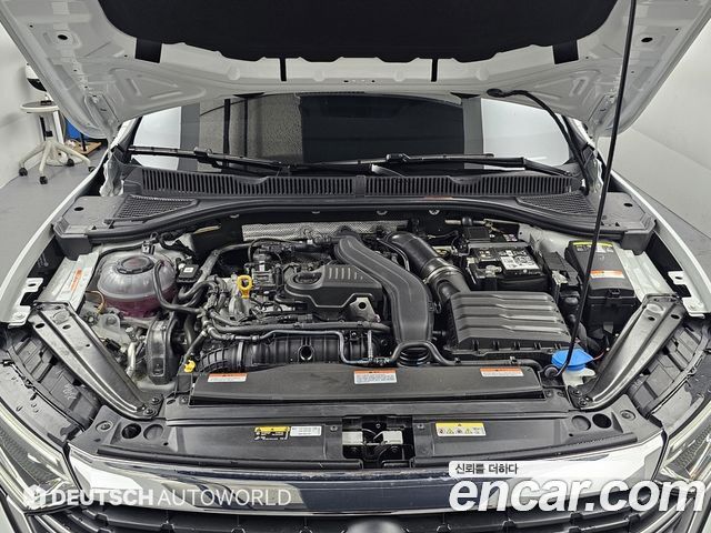 Volkswagen Jetta 2024 — photo 6