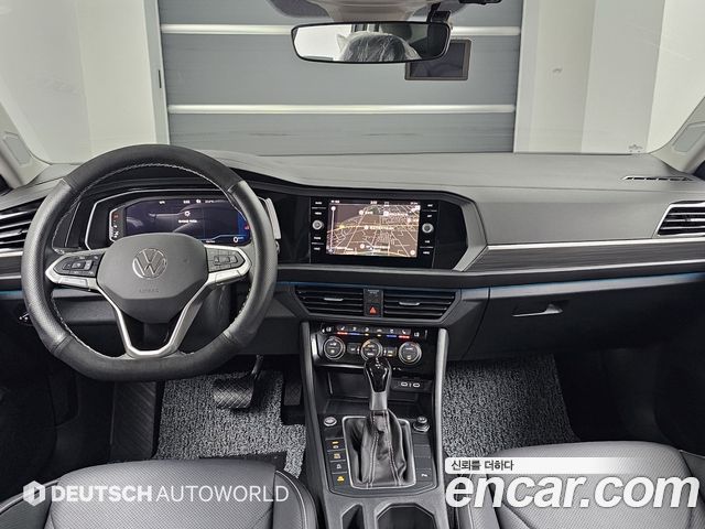 Volkswagen Jetta 2024 — photo 7