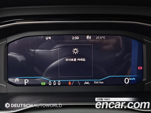 Volkswagen Jetta 2024 — photo 8