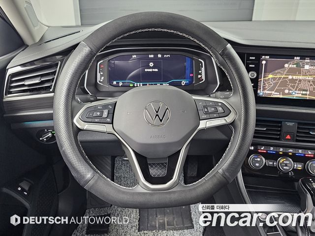 Volkswagen Jetta 2024 — photo 13