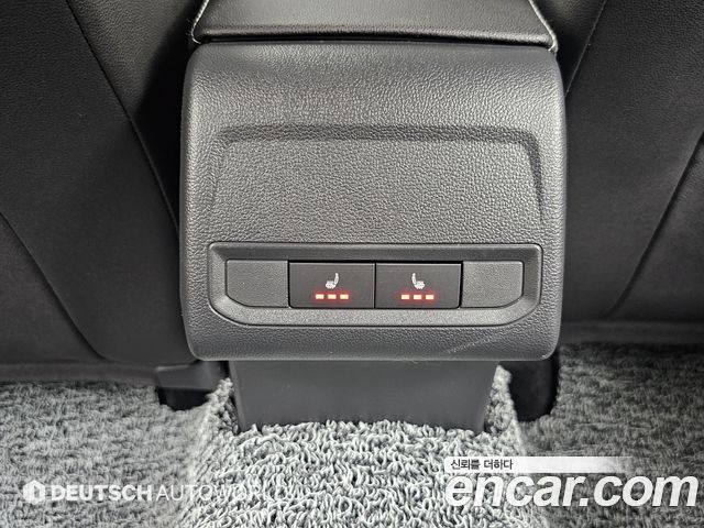 Volkswagen Jetta 2024 — photo 16