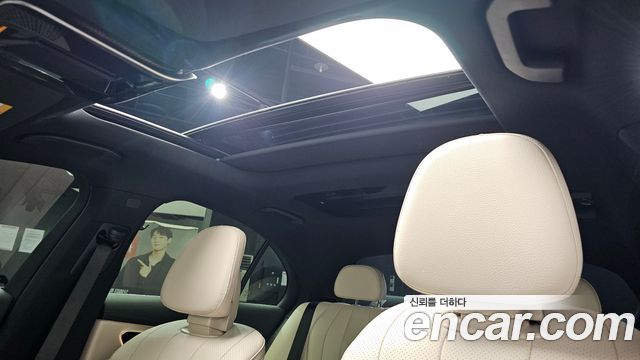 Mercedes-Benz E-Class 2026 — photo 23