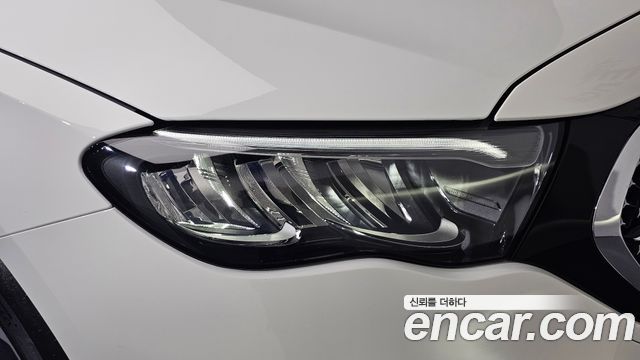 Mercedes-Benz E-Class 2026 — photo 8
