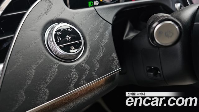Mercedes-Benz E-Class 2026 — photo 28
