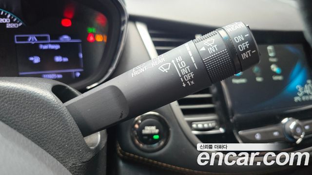Chevrolet Korea Trax 2019 — photo 24