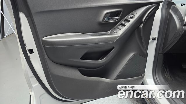 Chevrolet Korea Trax 2019 — photo 14