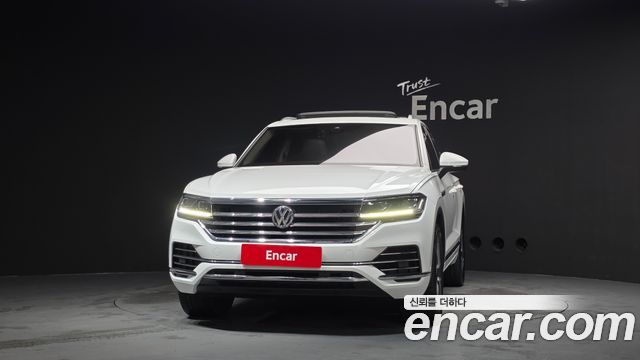 Volkswagen Touareg 2020 — photo 3