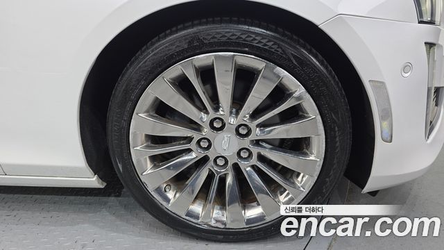 Cadillac CTS 2017 — photo 7
