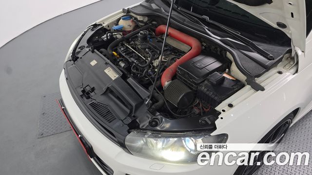 Volkswagen Scirocco 2013 — photo 6
