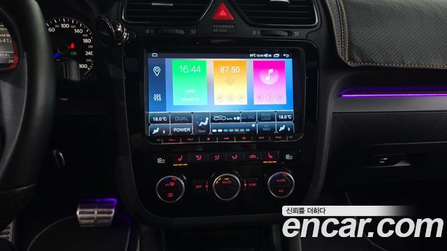 Volkswagen Scirocco 2013 — photo 20