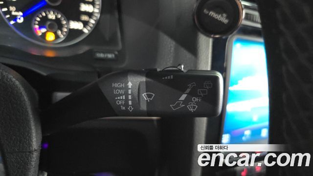 Volkswagen Scirocco 2013 — photo 23