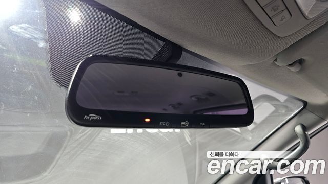 Hyundai Starex 2012 — photo 23