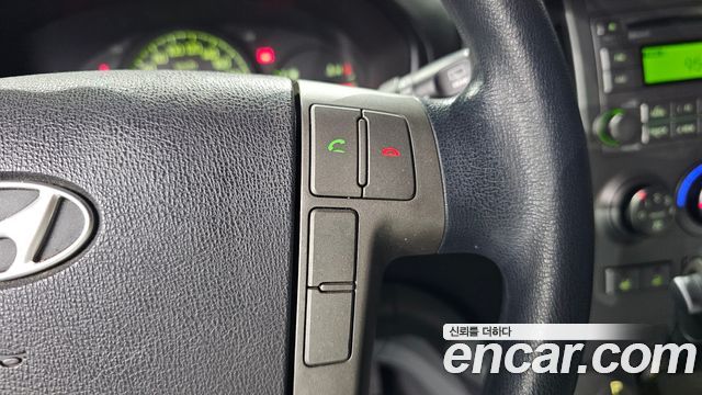 Hyundai Starex 2012 — photo 24