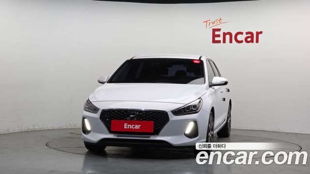 Hyundai i30 2018 — photo 3
