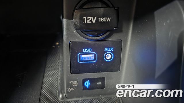 Hyundai i30 2018 — photo 25