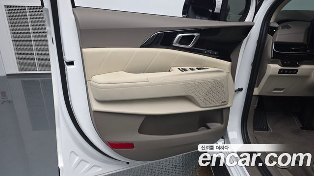 Kia Canival 2026 — photo 14
