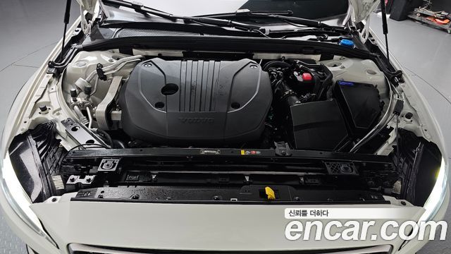 Volvo V60 2025 — photo 6
