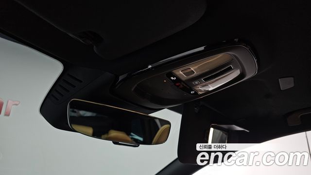 Volvo V60 2025 — photo 23