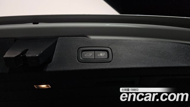 Volvo V60 2025 — photo 27