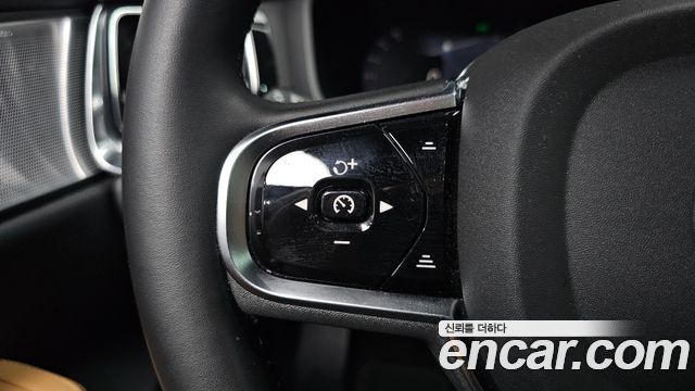 Volvo V60 2025 — photo 34