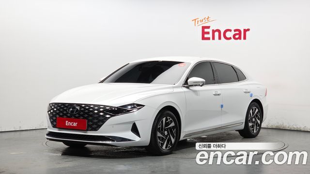Hyundai Grandeur 2022 — photo 1