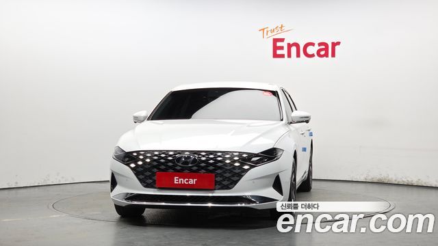 Hyundai Grandeur 2022 — photo 3