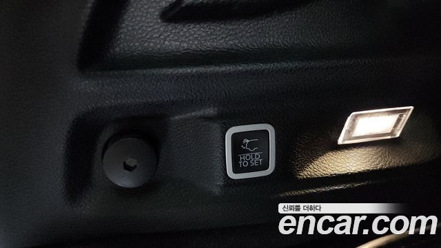 Jeep Cherokee 2021 — photo 32