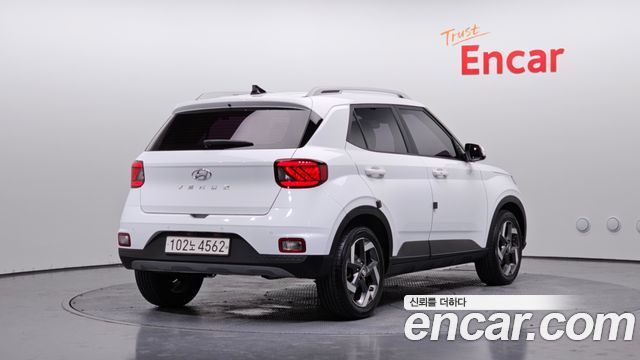 Hyundai Venue 2020 — photo 2