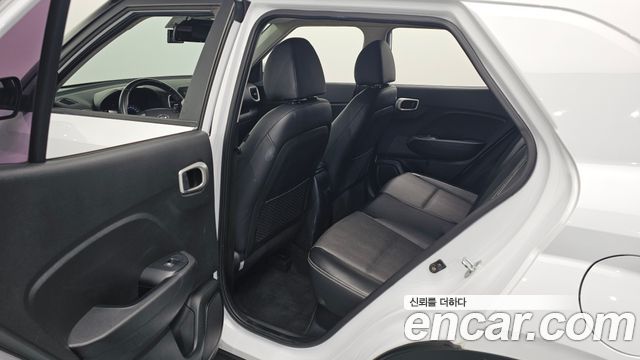 Hyundai Venue 2020 — photo 12