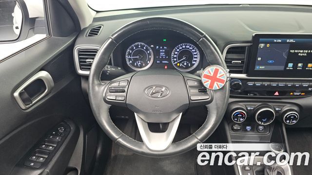 Hyundai Venue 2020 — photo 13
