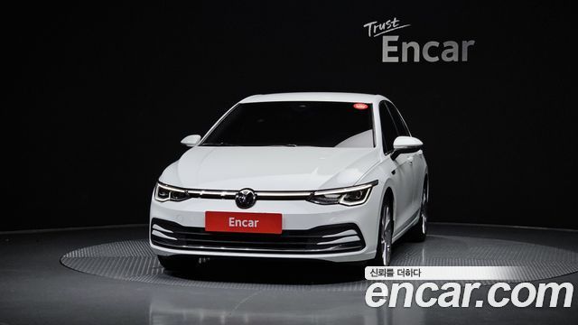 Volkswagen Golf 2022 — photo 3