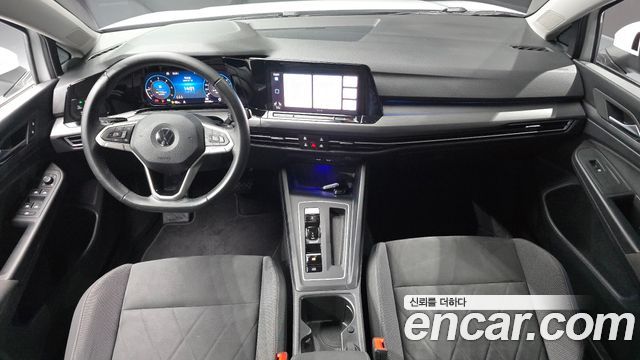 Volkswagen Golf 2022 — photo 10