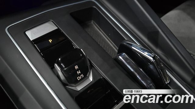 Volkswagen Golf 2022 — photo 12