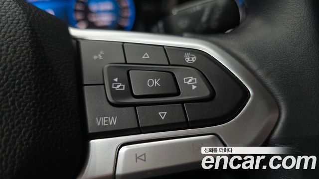 Volkswagen Golf 2022 — photo 30