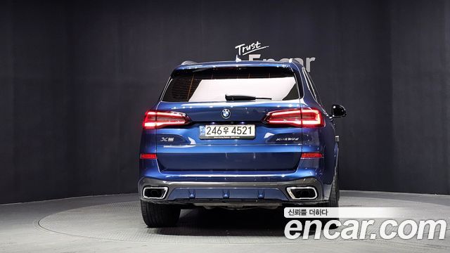 BMW X5 2021 — photo 4